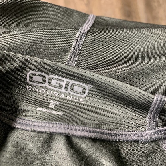 OGIO Womens Endurance Tee Shirt Size Small  Gray Short Sleeves Athletic Pullover - Picture 6 of 6
